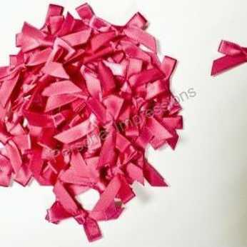 10 Stück Schleifchen Satin Bows shocking pink